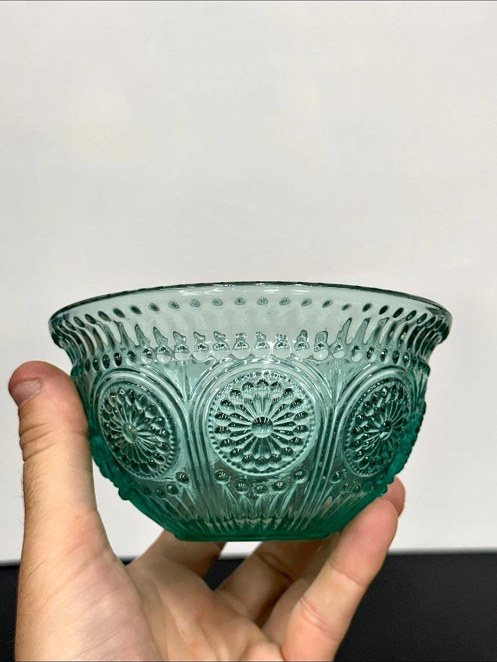 Pioneer Woman Teal Green Glass Clear Berry Bowl 13 Oz Adeline design 5" - Picture 2 of 3